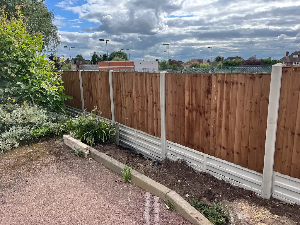 Professional Garden Fencing in Leicestershire